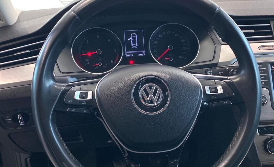 VOLKSWAGEN Passat 1.6 TDI