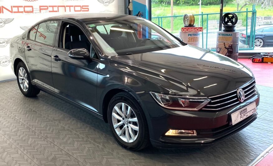 VOLKSWAGEN Passat 1.6 TDI