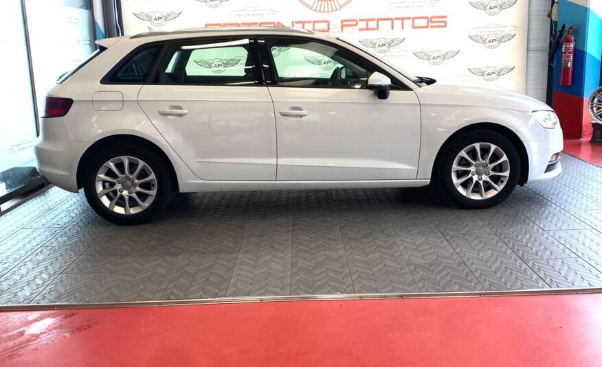 AUDI A3 SPORTBACK 1.6 TDI