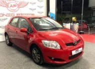 TOYOTA AURIS 2.0 DIESEL