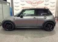 MINI JOHN COOPER WORKS 1.6