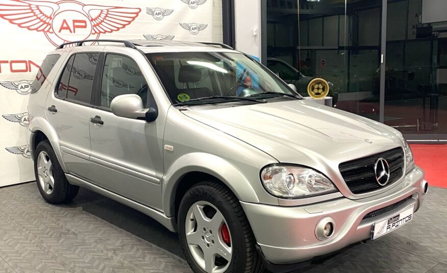 MERCEDES-BENZ ML 55 AMG