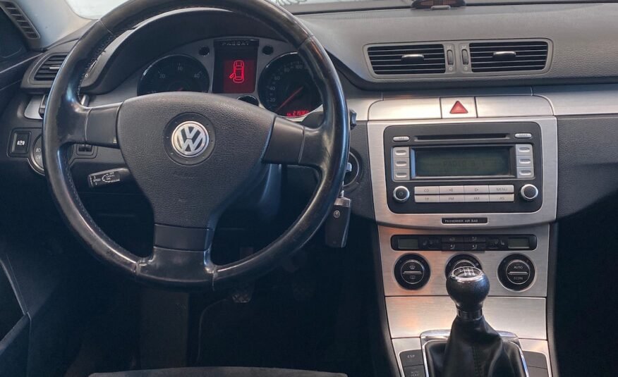 VOLKSWAGEN PASSAT 2.0 TDI