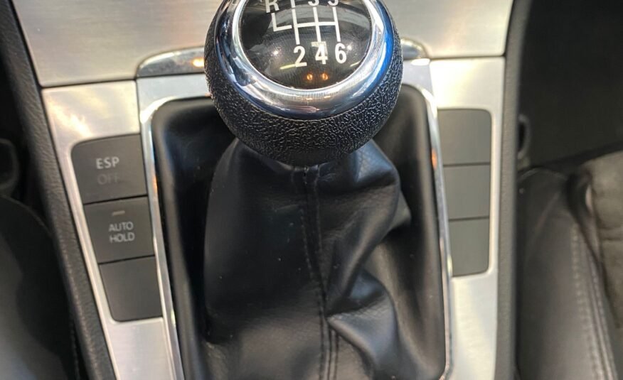VOLKSWAGEN PASSAT 2.0 TDI