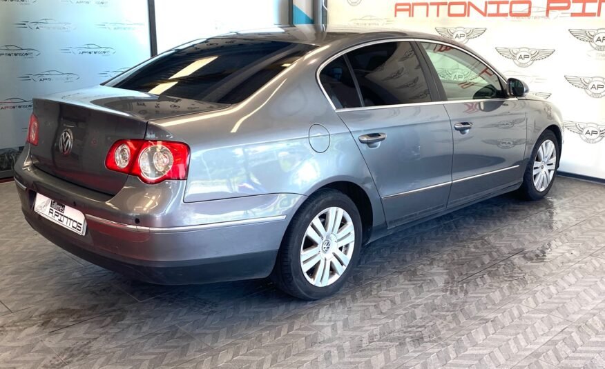 VOLKSWAGEN PASSAT 2.0 TDI