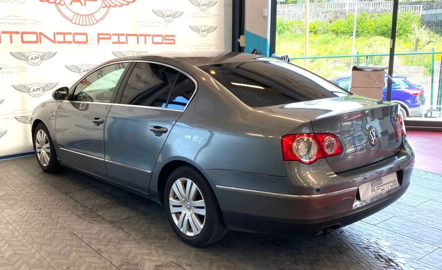 VOLKSWAGEN PASSAT 2.0 TDI