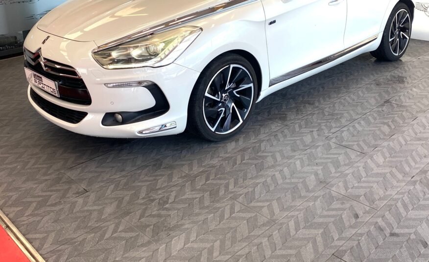 DS DS5 2.0 DIESEL HYBRID