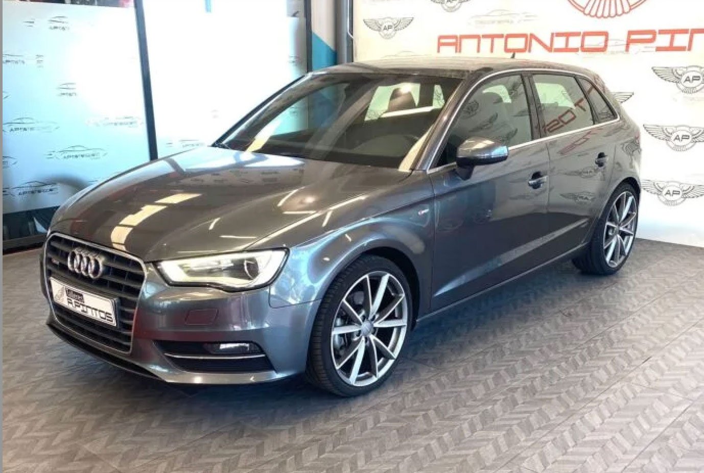 AUDI A3 SPORTBACK 2.0 TDI SLINE