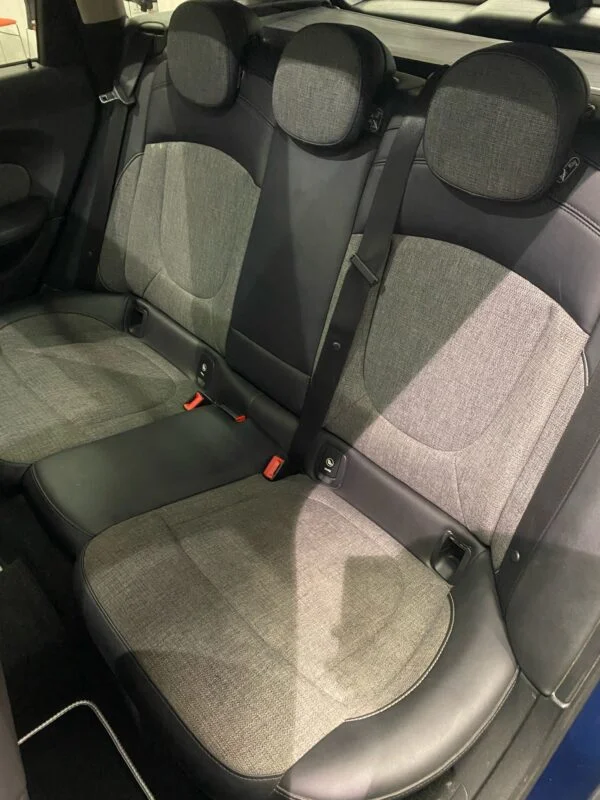 MINI CLUBMAN COOPER D