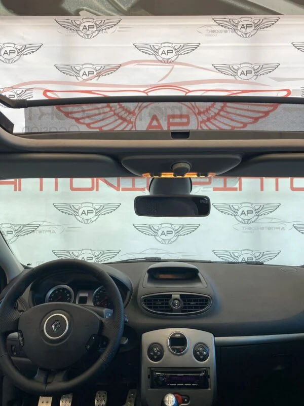 RENAULT CLIO 2.0 16V SPORT
