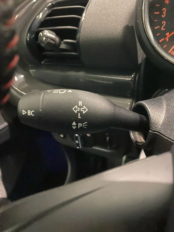 MINI CLUBMAN COOPER D