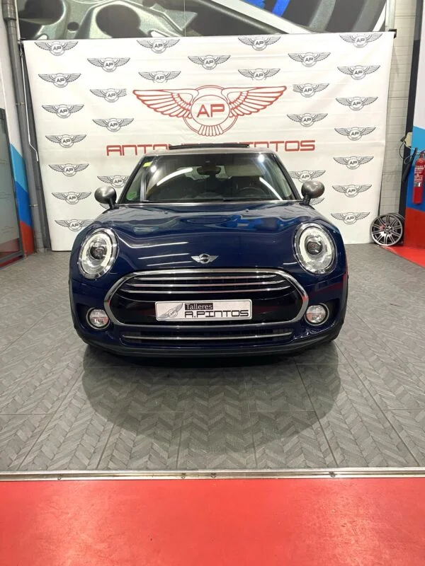 MINI CLUBMAN COOPER D