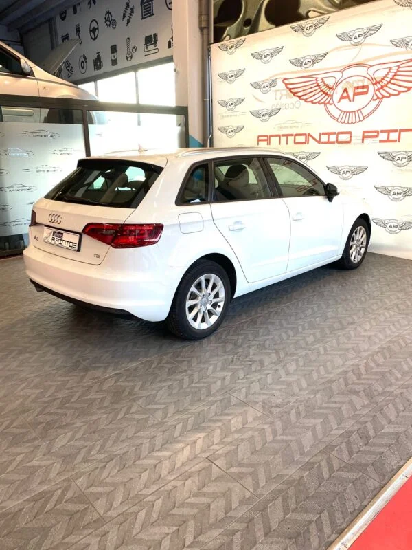AUDI A3 SPORTBACK 1.6 TDI