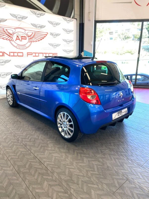 RENAULT CLIO 2.0 16V SPORT