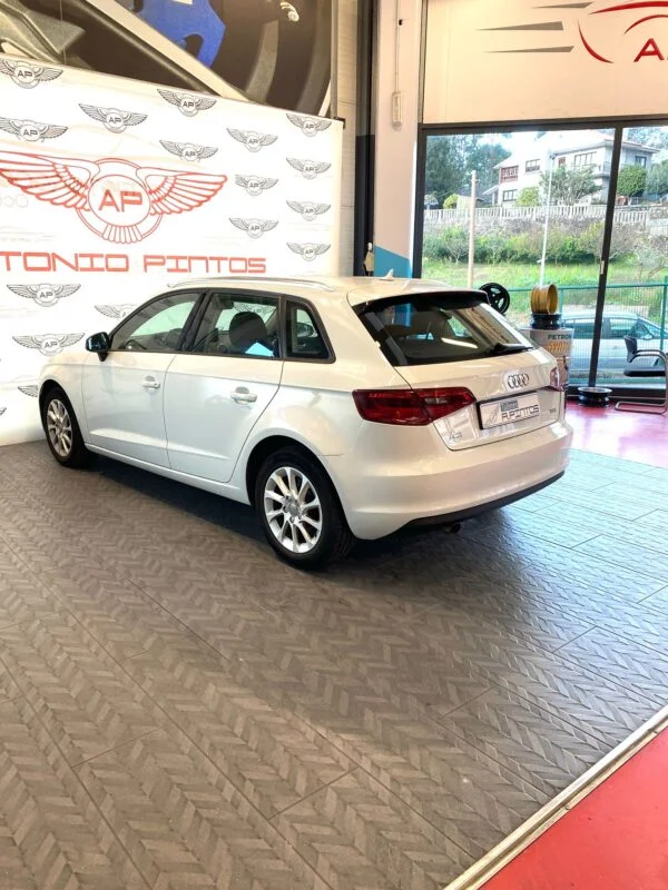 AUDI A3 SPORTBACK 1.6 TDI
