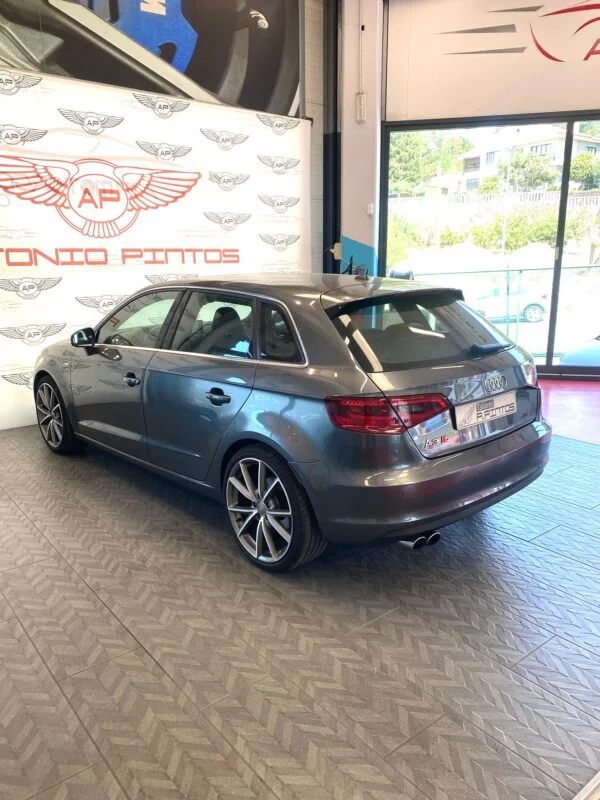 AUDI A3 SPORTBACK 2.0 TDI SLINE