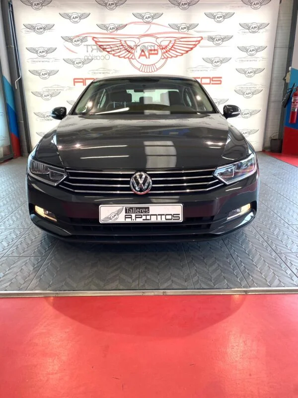 VOLKSWAGEN PASSAT 1.6 TDI