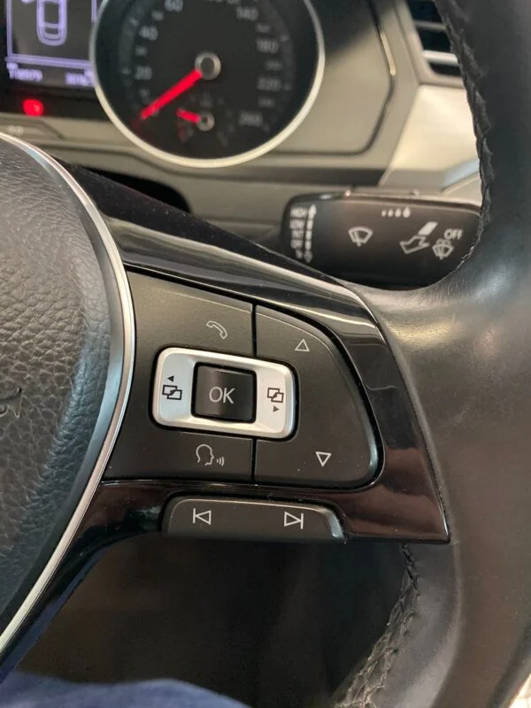 VOLKSWAGEN PASSAT 1.6 TDI