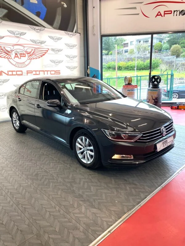VOLKSWAGEN PASSAT 1.6 TDI