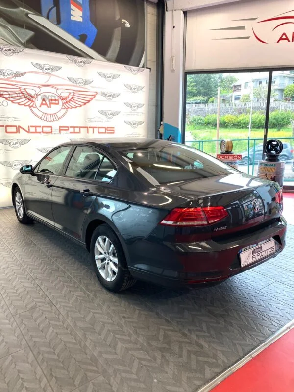 VOLKSWAGEN PASSAT 1.6 TDI