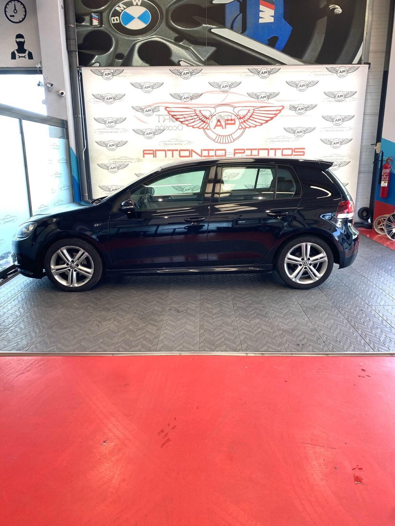 VOLKSWAGEN GOLF 1.6 TDI Rline