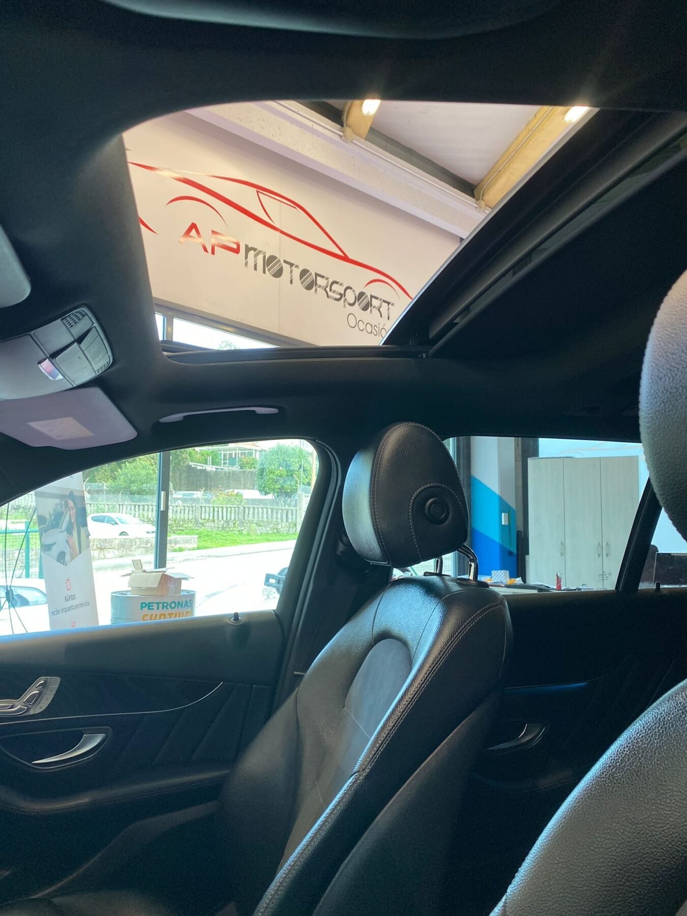 MERCEDES-BENZ GLC 250