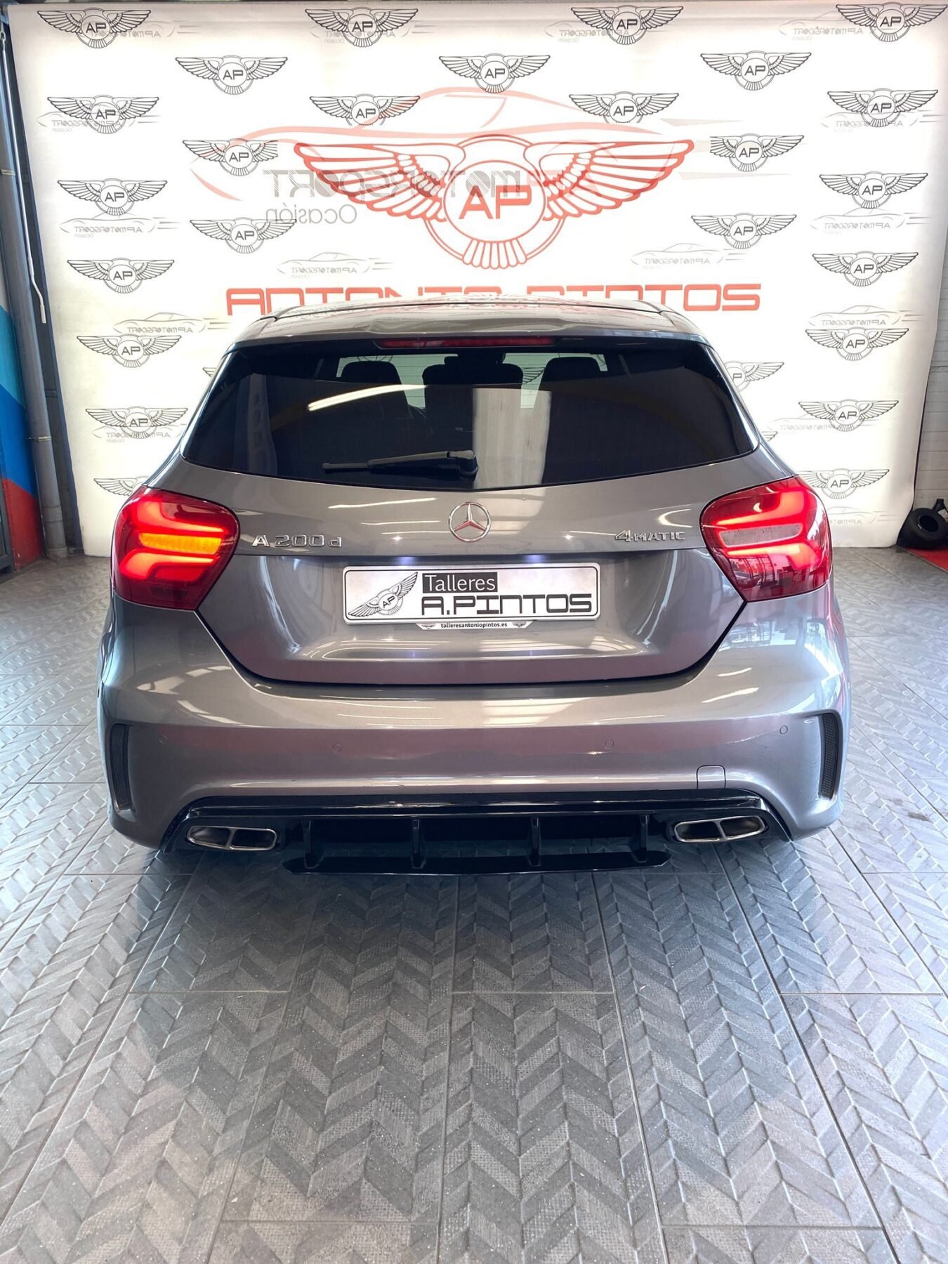 MERCEDES-BENZ CLASE A 200d 4 MATIC