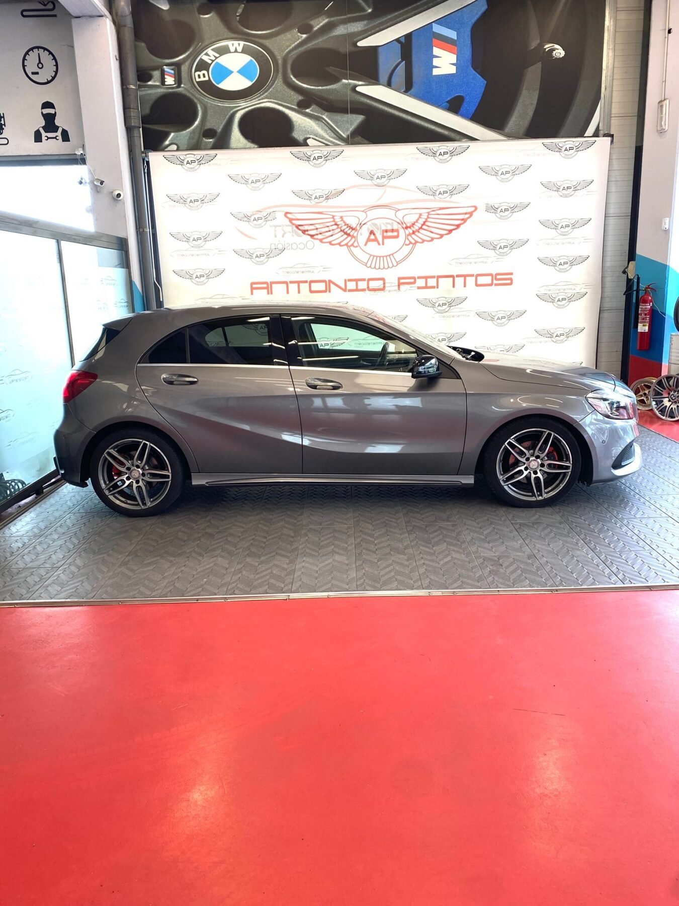 MERCEDES-BENZ CLASE A 200d 4 MATIC