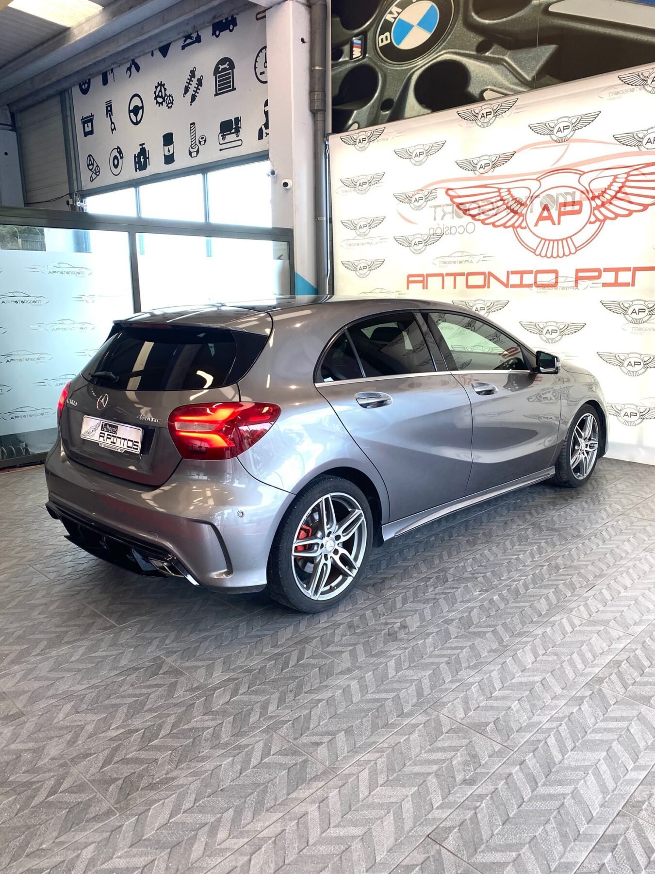 MERCEDES-BENZ CLASE A 200d 4 MATIC