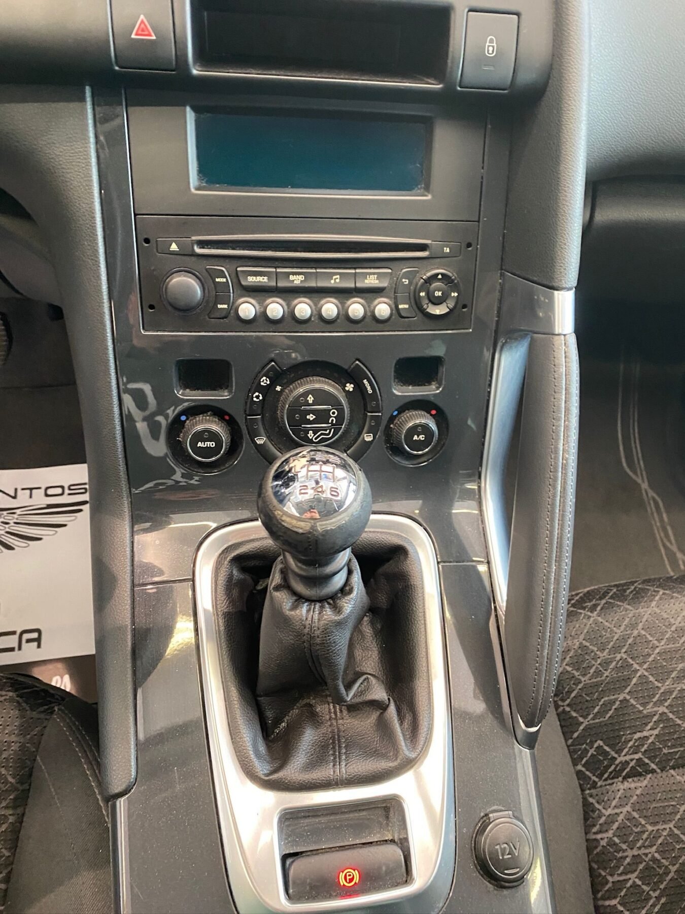 PEUGEOT 3008 1.6 HDI 120CV