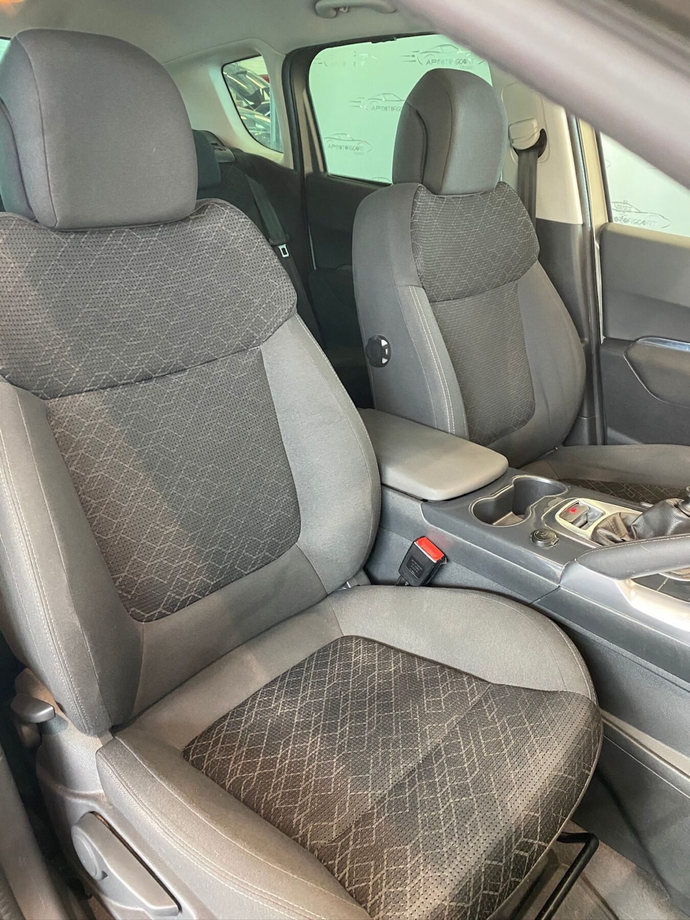 PEUGEOT 3008 1.6 HDI 120CV