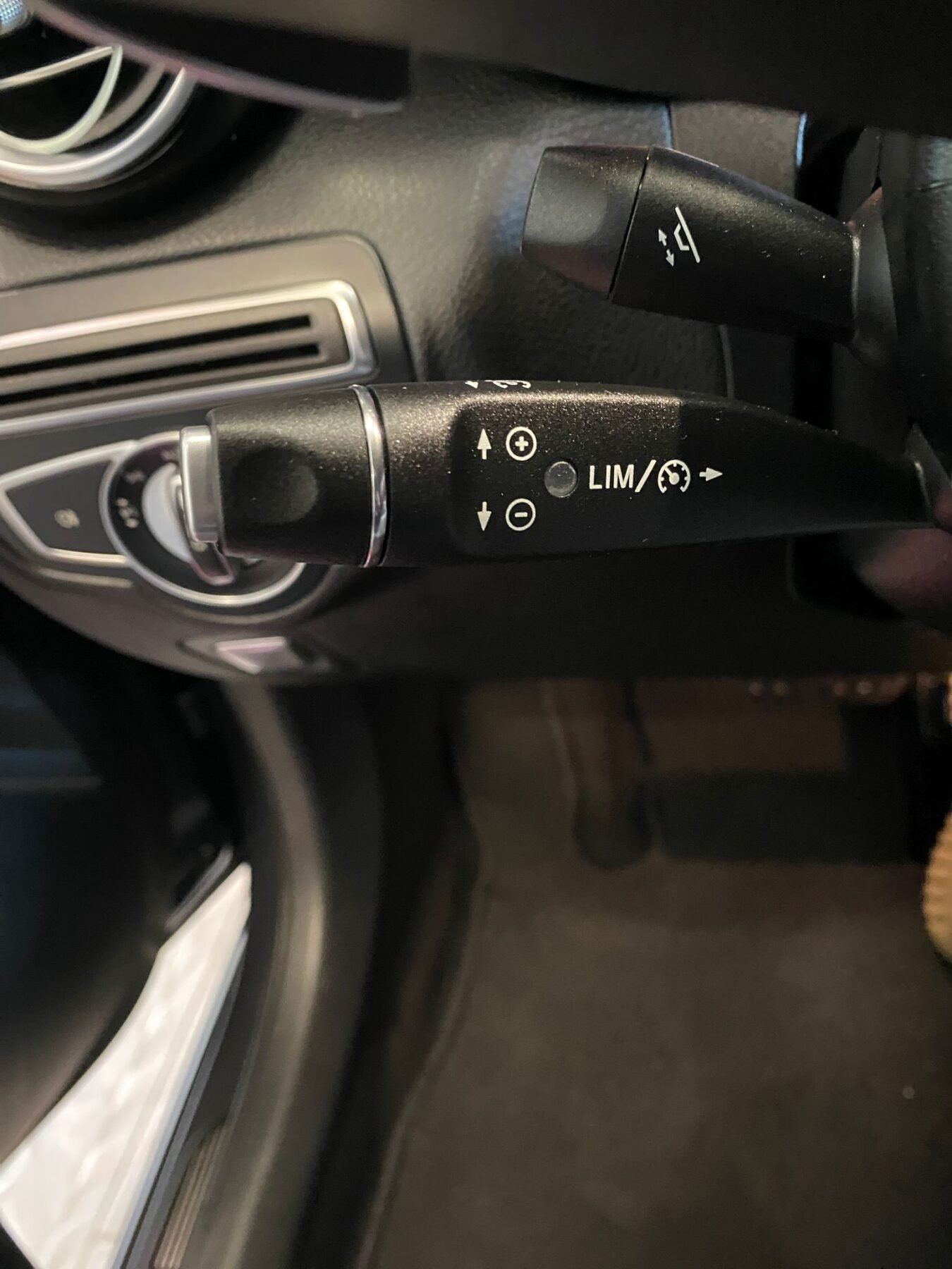 MERCEDES-BENZ GLC 250