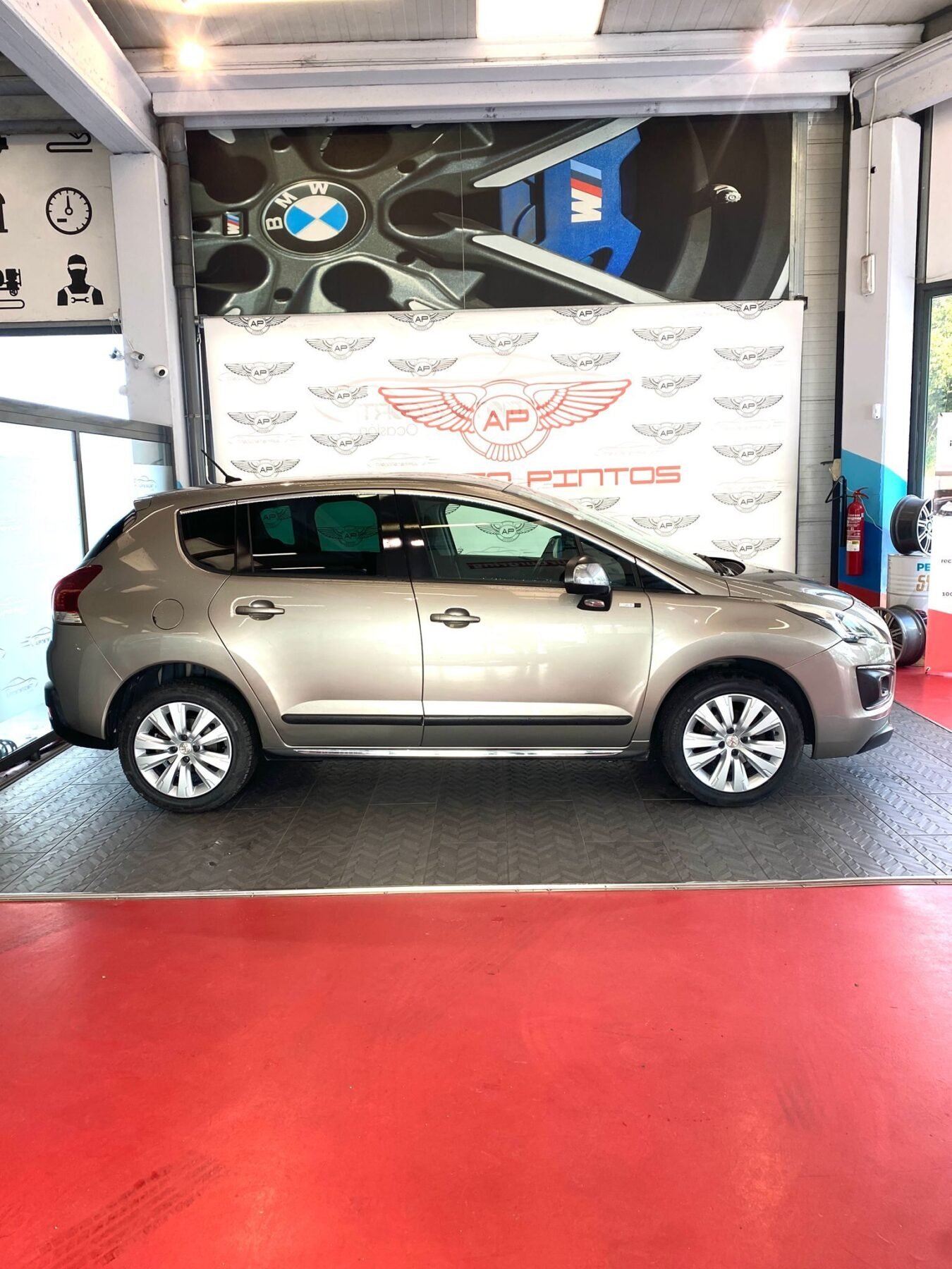 PEUGEOT 3008 1.6 HDI 120CV