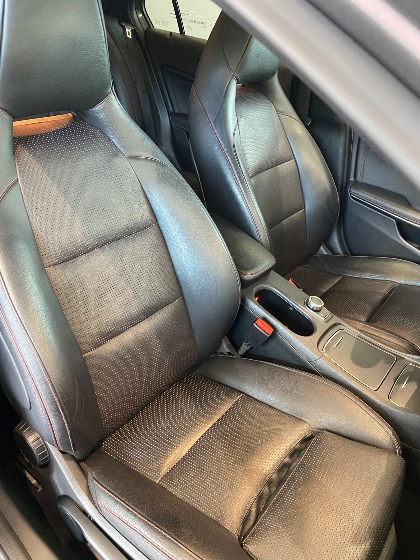 MERCEDES-BENZ CLASE A 200d 4 MATIC