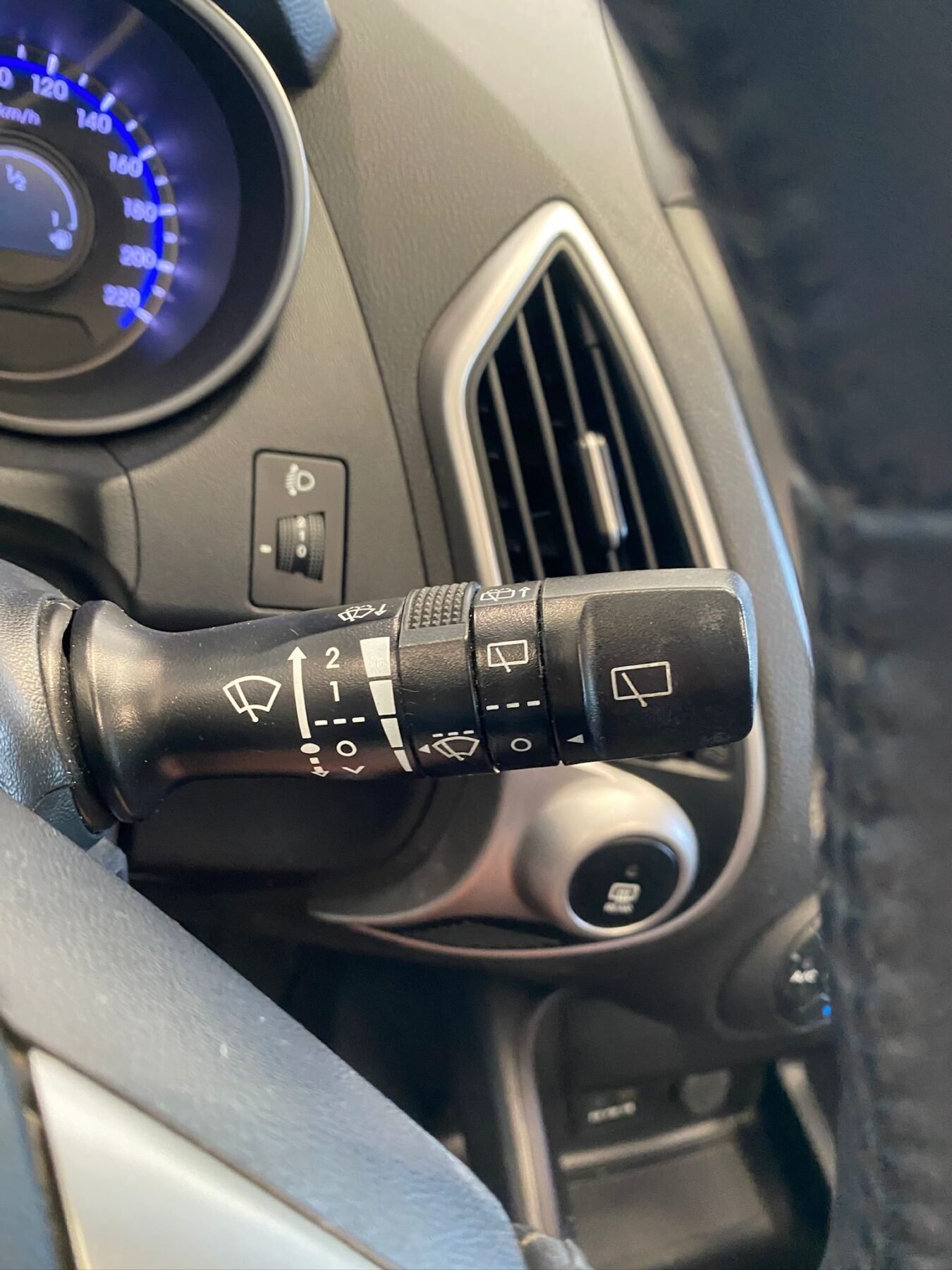 HYUNDAI IX35 2.0 DIESEL