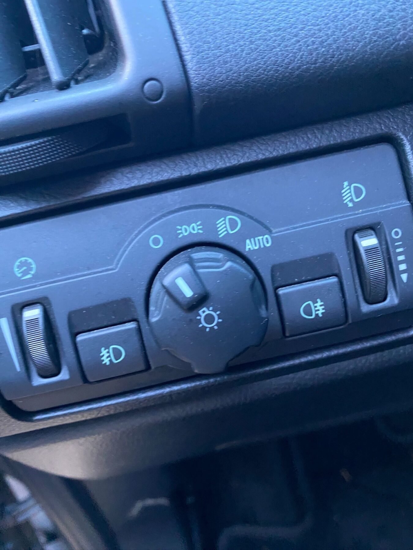 LAND-ROVER 2.2 DIESEL