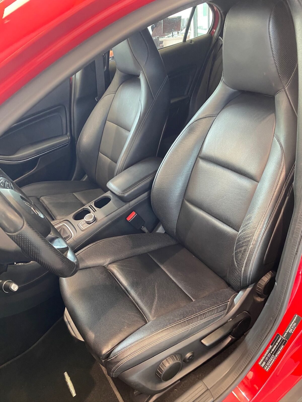 MERCEDES-BENZ GLA 2.0D