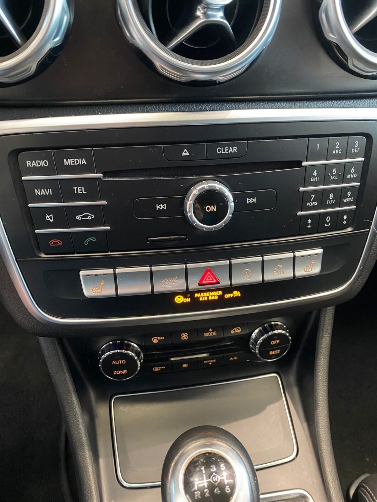 MERCEDES-BENZ GLA 2.0D
