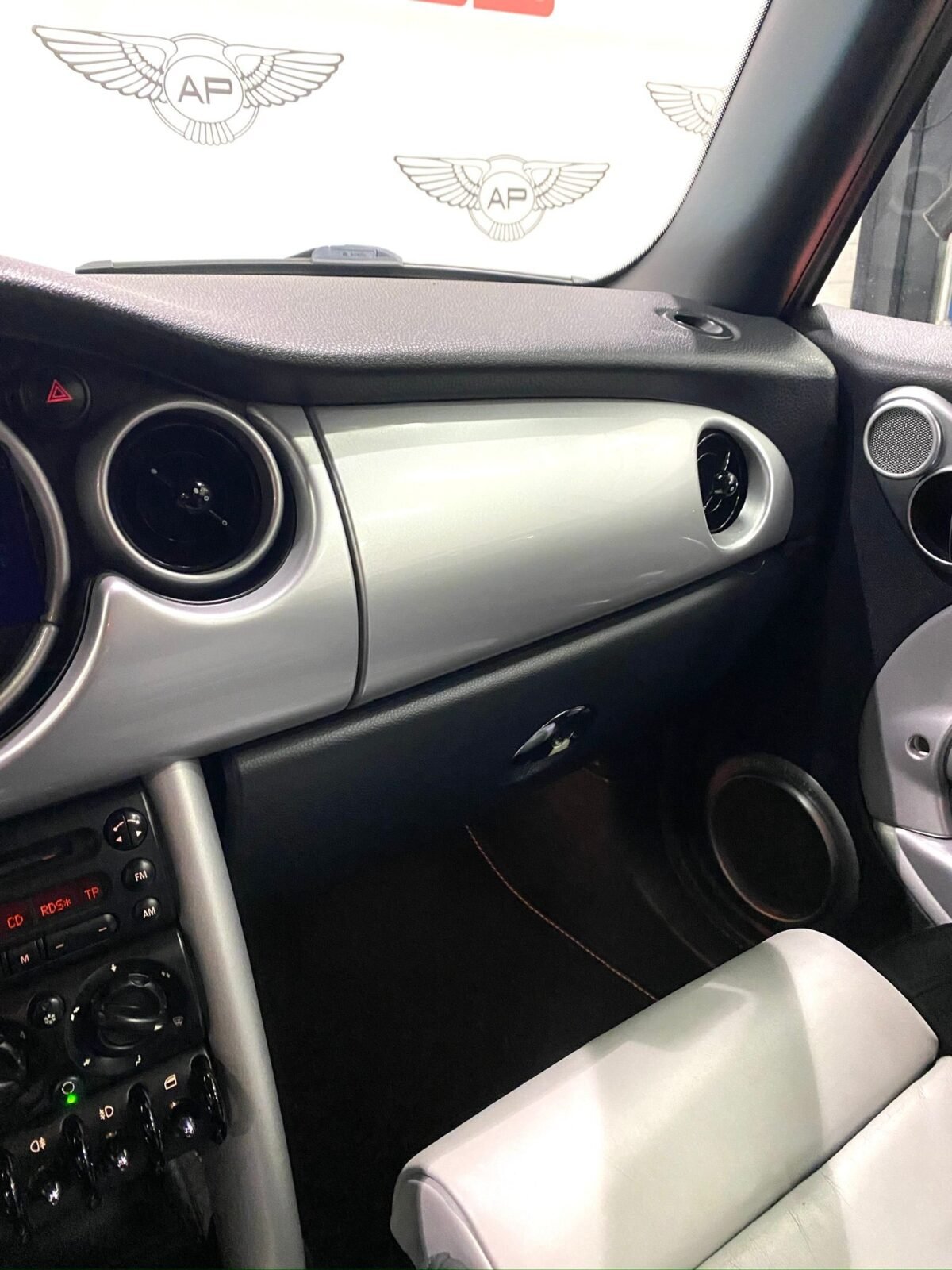MINI JOHN COOPER WORKS 1.6