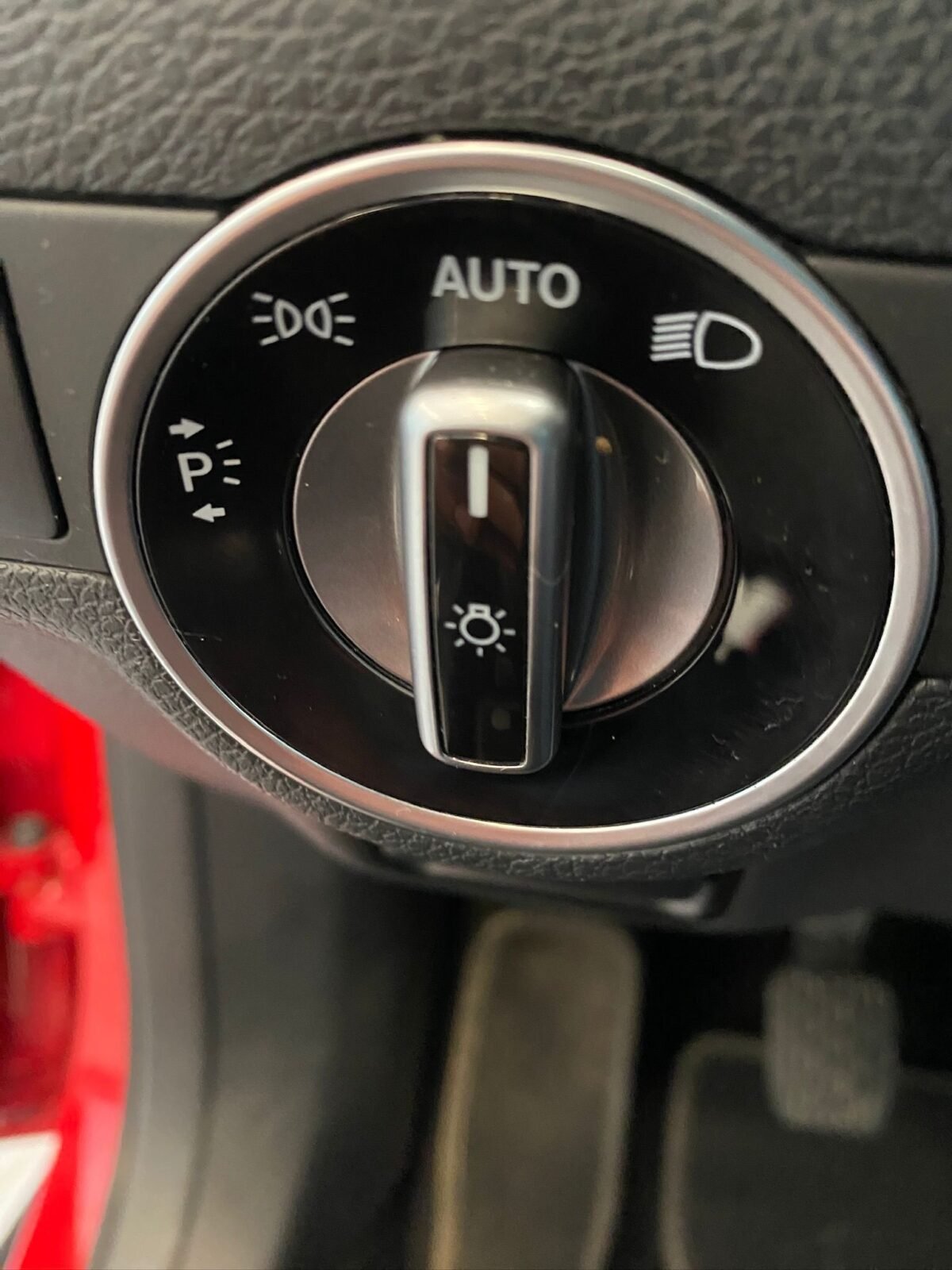 MERCEDES-BENZ GLA 2.0D