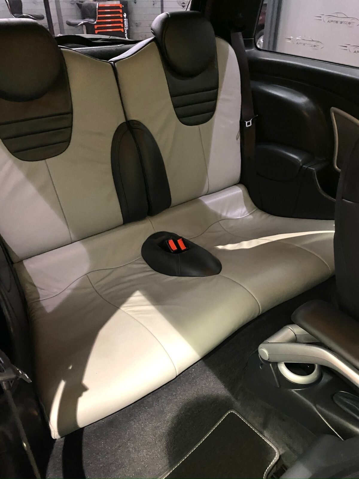 MINI JOHN COOPER WORKS 1.6