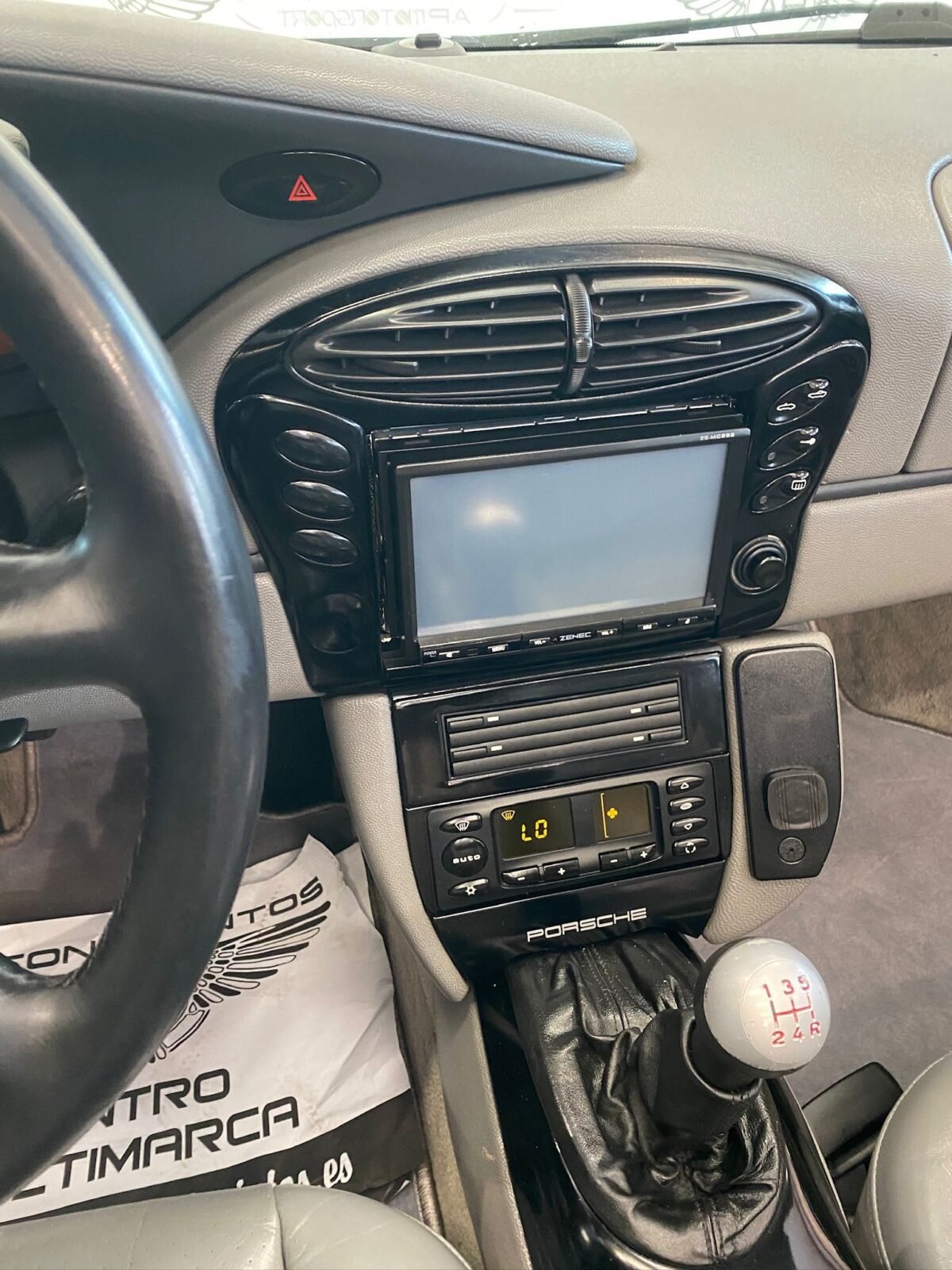 PORSCHE 2.5