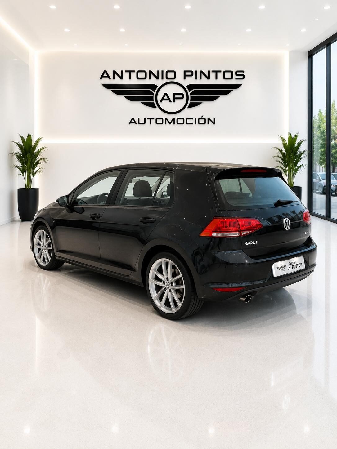 VOLKSWAGEN GOLF R LINE