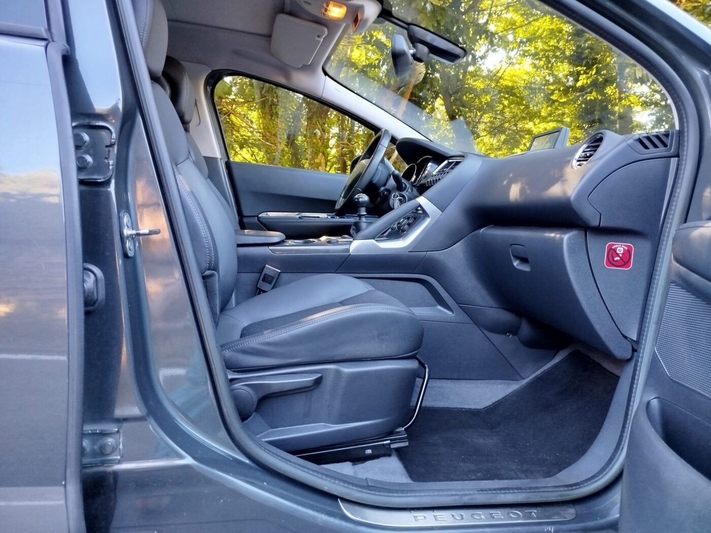PEUGEOT 3008 1.6 hdi 120cv