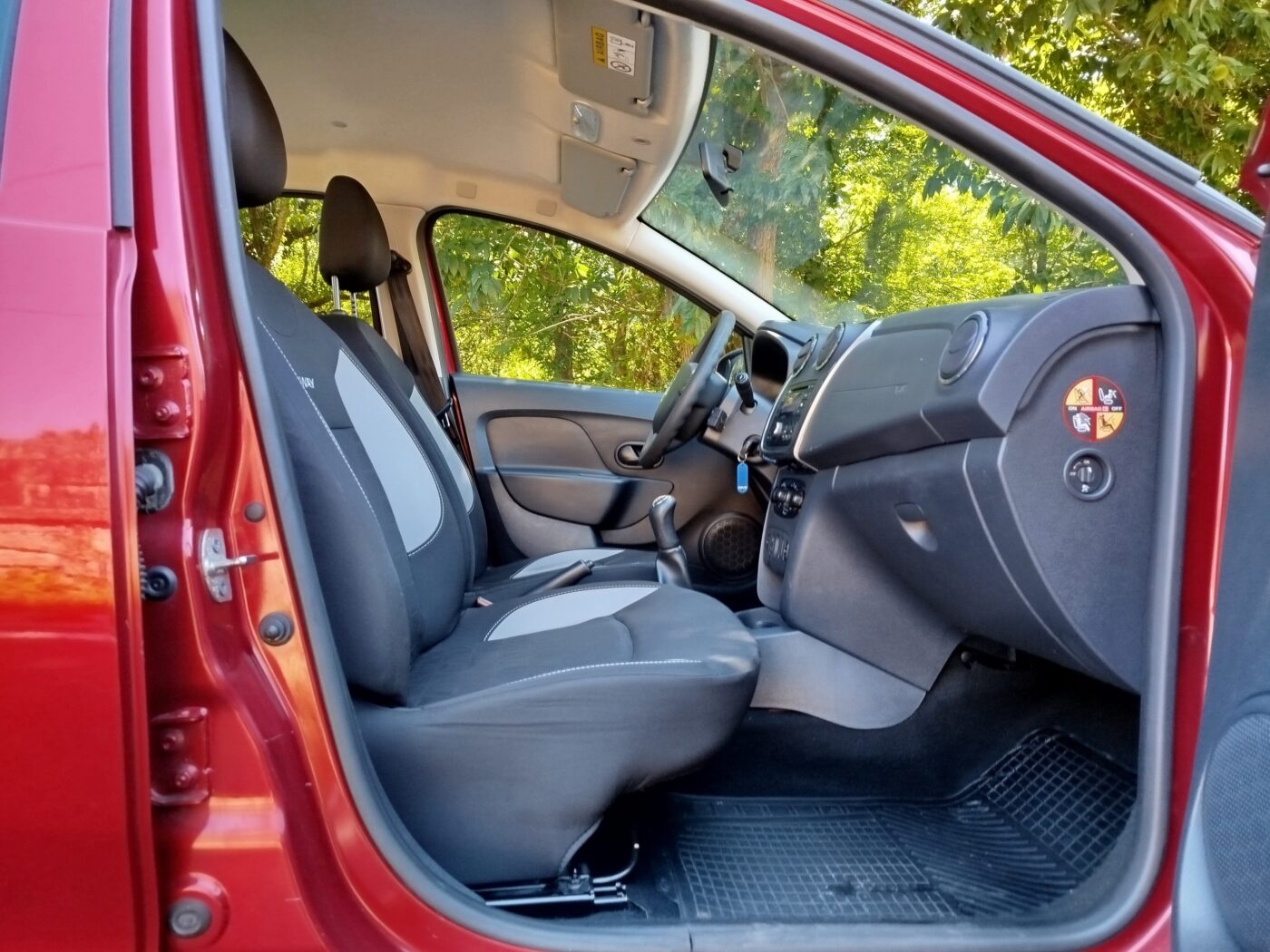 DACIA sandero 15.dci 90cv