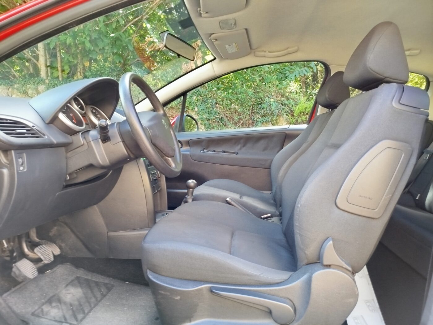 PEUGEOT 207 1.4 hdi 70cv