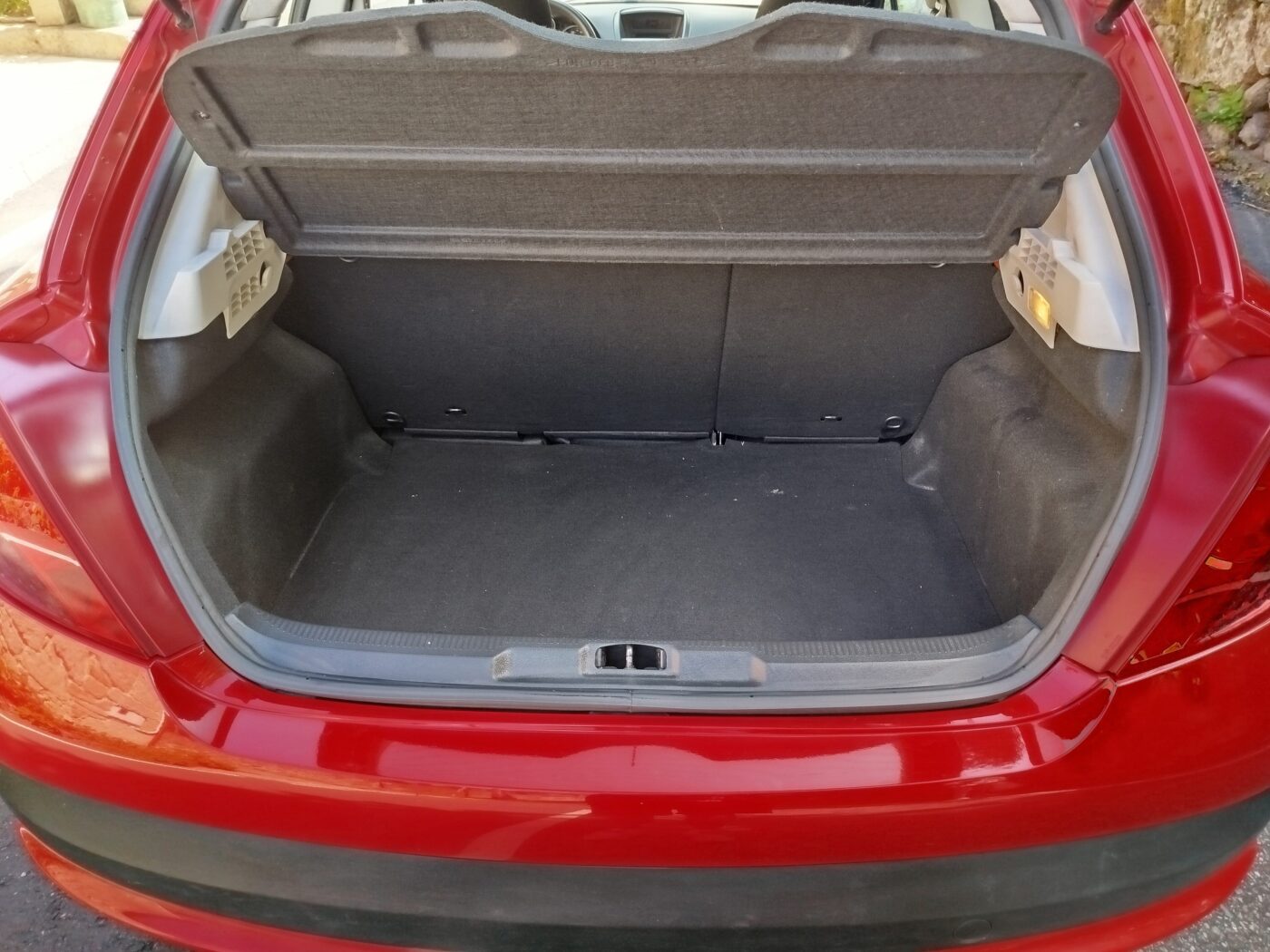 PEUGEOT 207 1.4 hdi 70cv