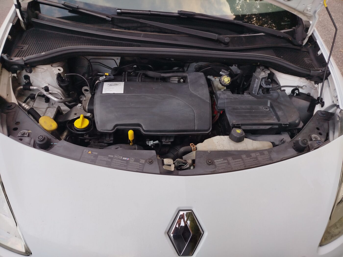 RENAULT CLIO 1.2 gasolina 75cv